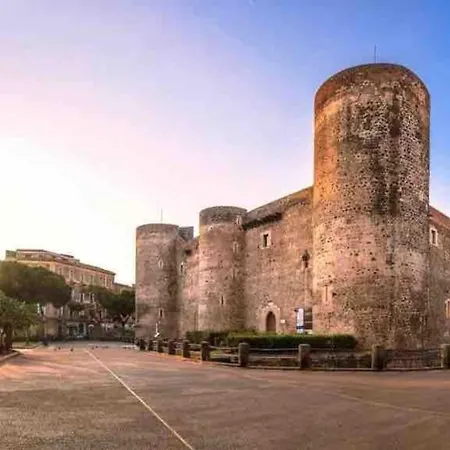 Apartment Mama House, Centro Di Catania,castello, Pescheria, Catania